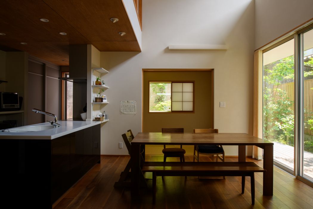 無垢フローリングは住み続けるとどうなる？